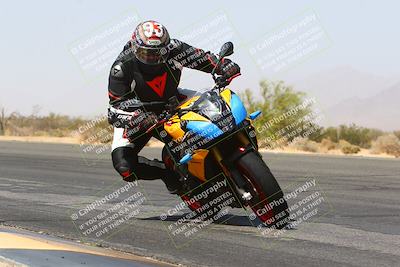 media/Mar-28-2022-Superbike Trackdays (Mon) [[b8603d0f67]]/Open Track Time/Turn 3 Inside/